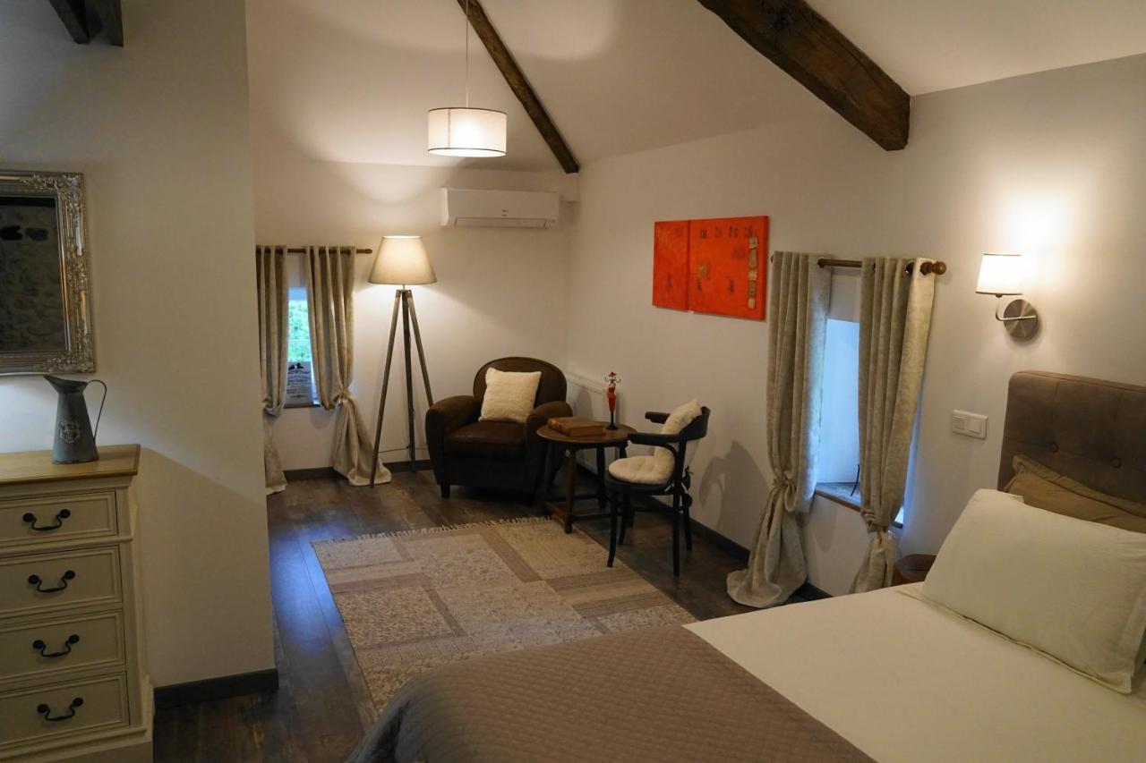 Le Chemin Bed & Breakfast Challignac Dış mekan fotoğraf
