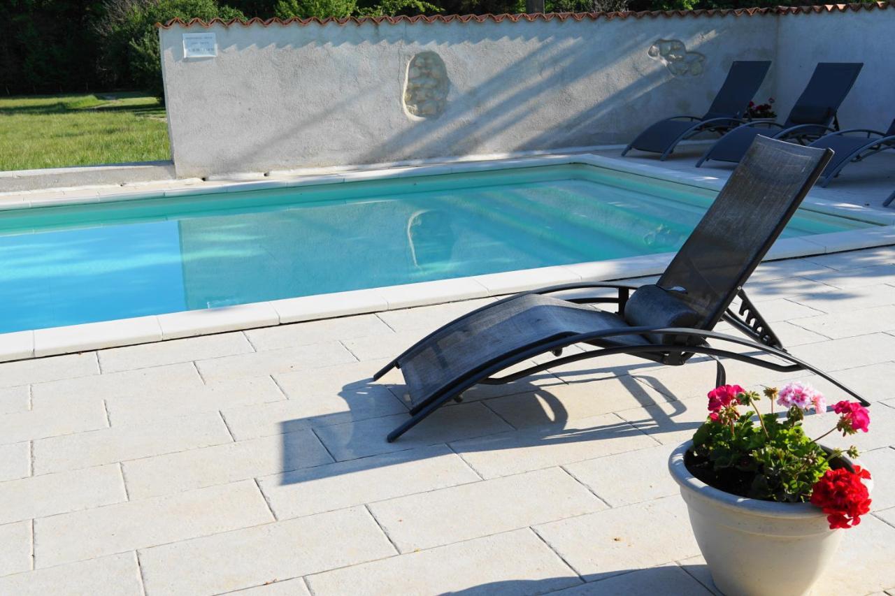 Le Chemin Bed & Breakfast Challignac Dış mekan fotoğraf