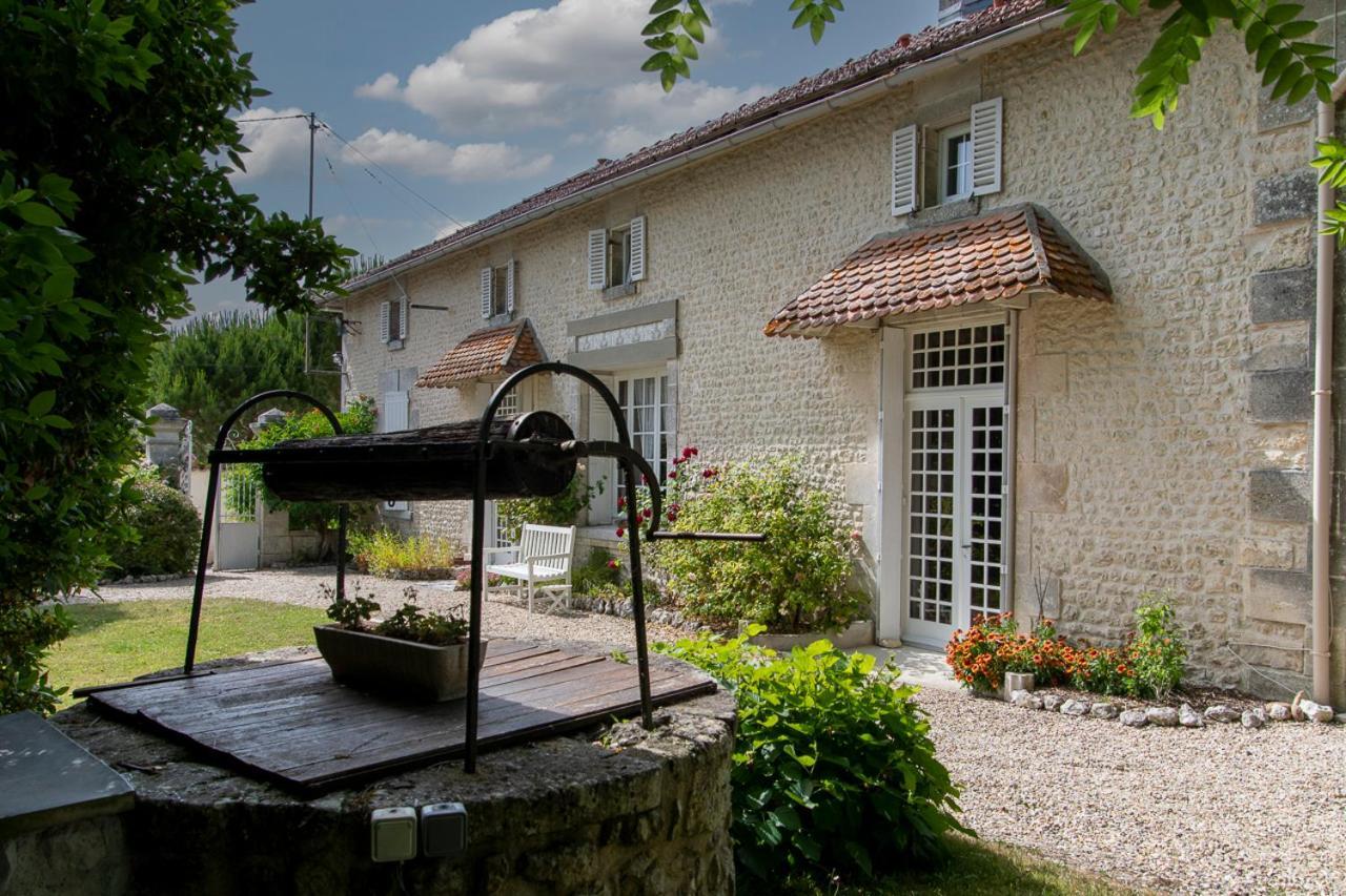 Le Chemin Bed & Breakfast Challignac Dış mekan fotoğraf