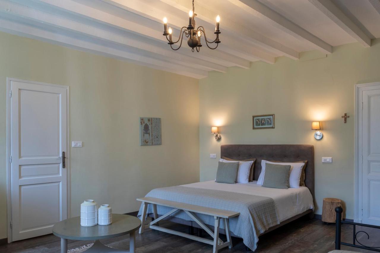 Le Chemin Bed & Breakfast Challignac Dış mekan fotoğraf