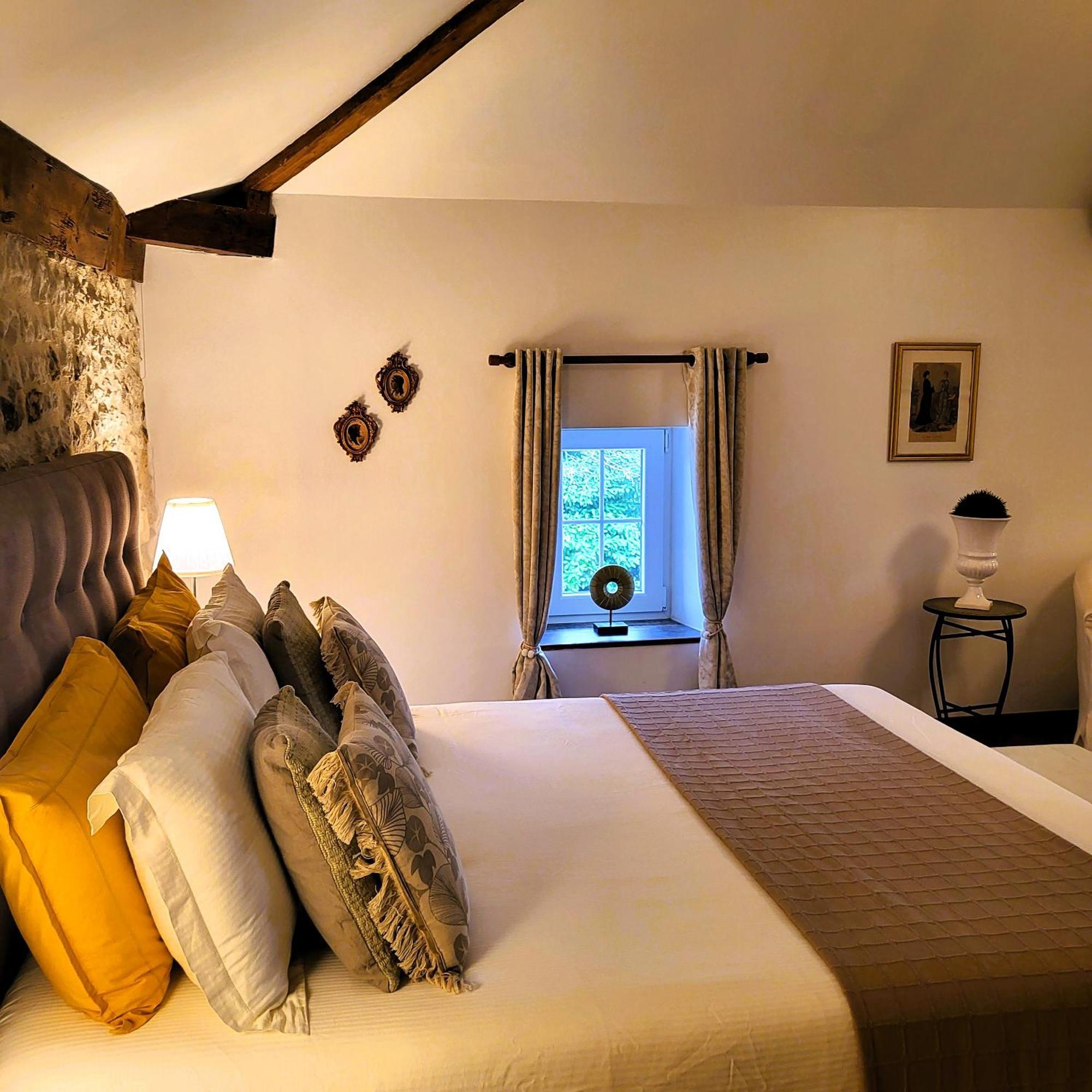 Le Chemin Bed & Breakfast Challignac Dış mekan fotoğraf