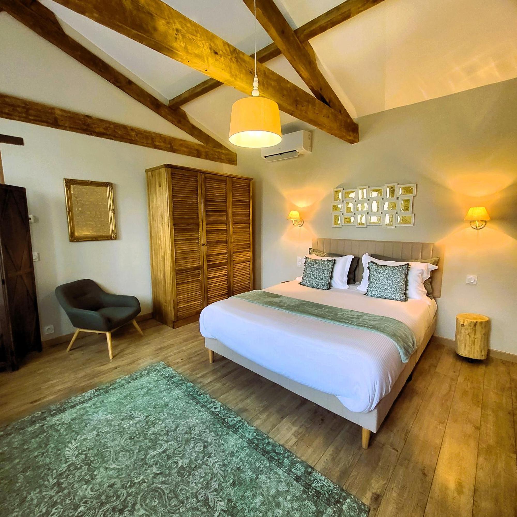 Le Chemin Bed & Breakfast Challignac Dış mekan fotoğraf