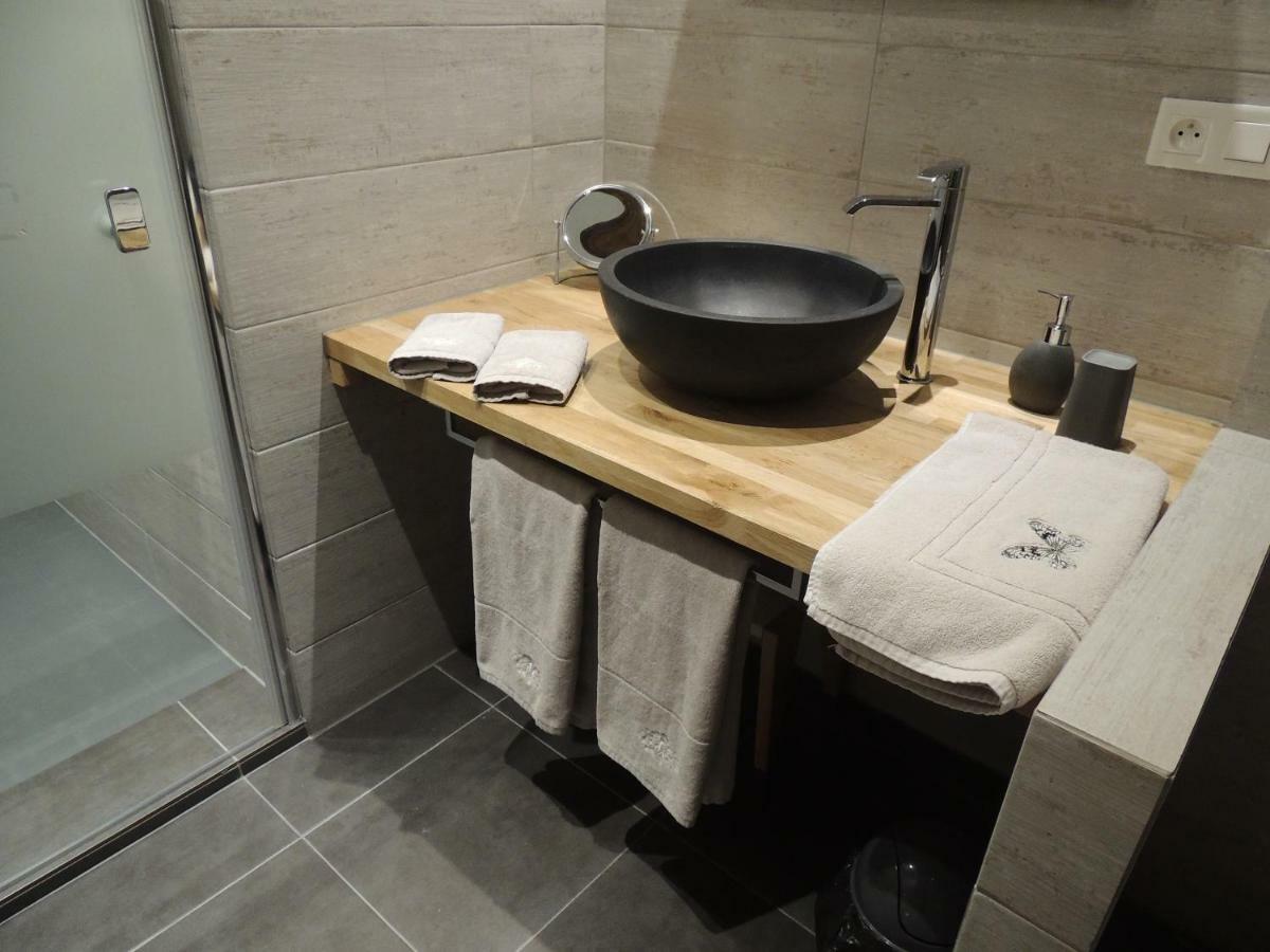 Le Chemin Bed & Breakfast Challignac Dış mekan fotoğraf