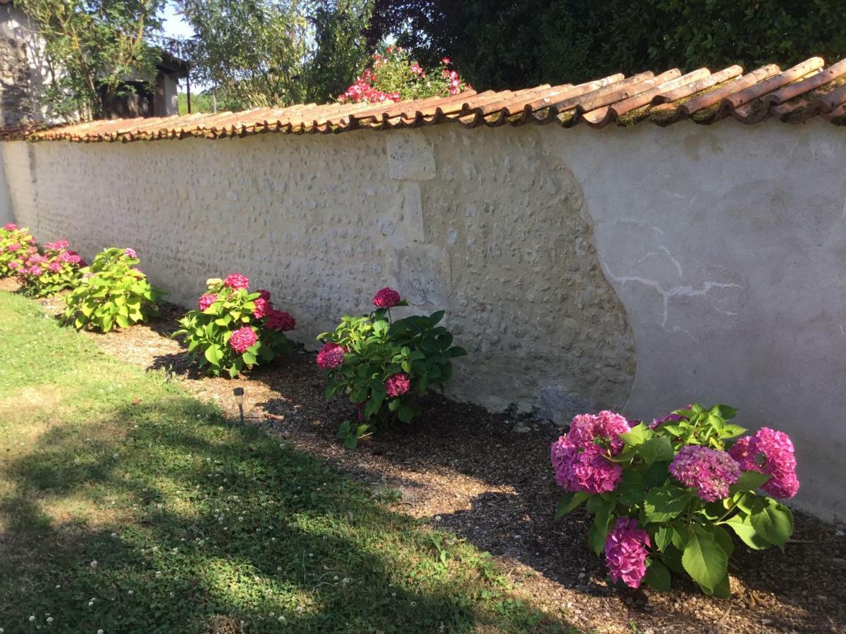 Le Chemin Bed & Breakfast Challignac Dış mekan fotoğraf